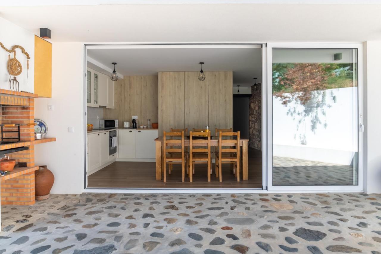 Beautiful House Villa Miranda do Corvo Exterior photo